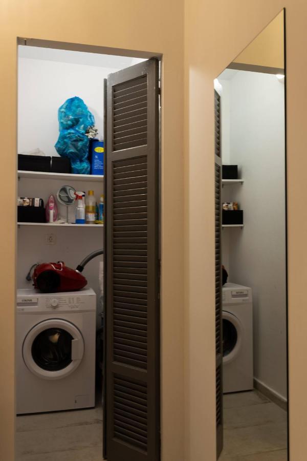 Cozy Modern Apartment Inside The City Center Thessaloniki Exterior foto